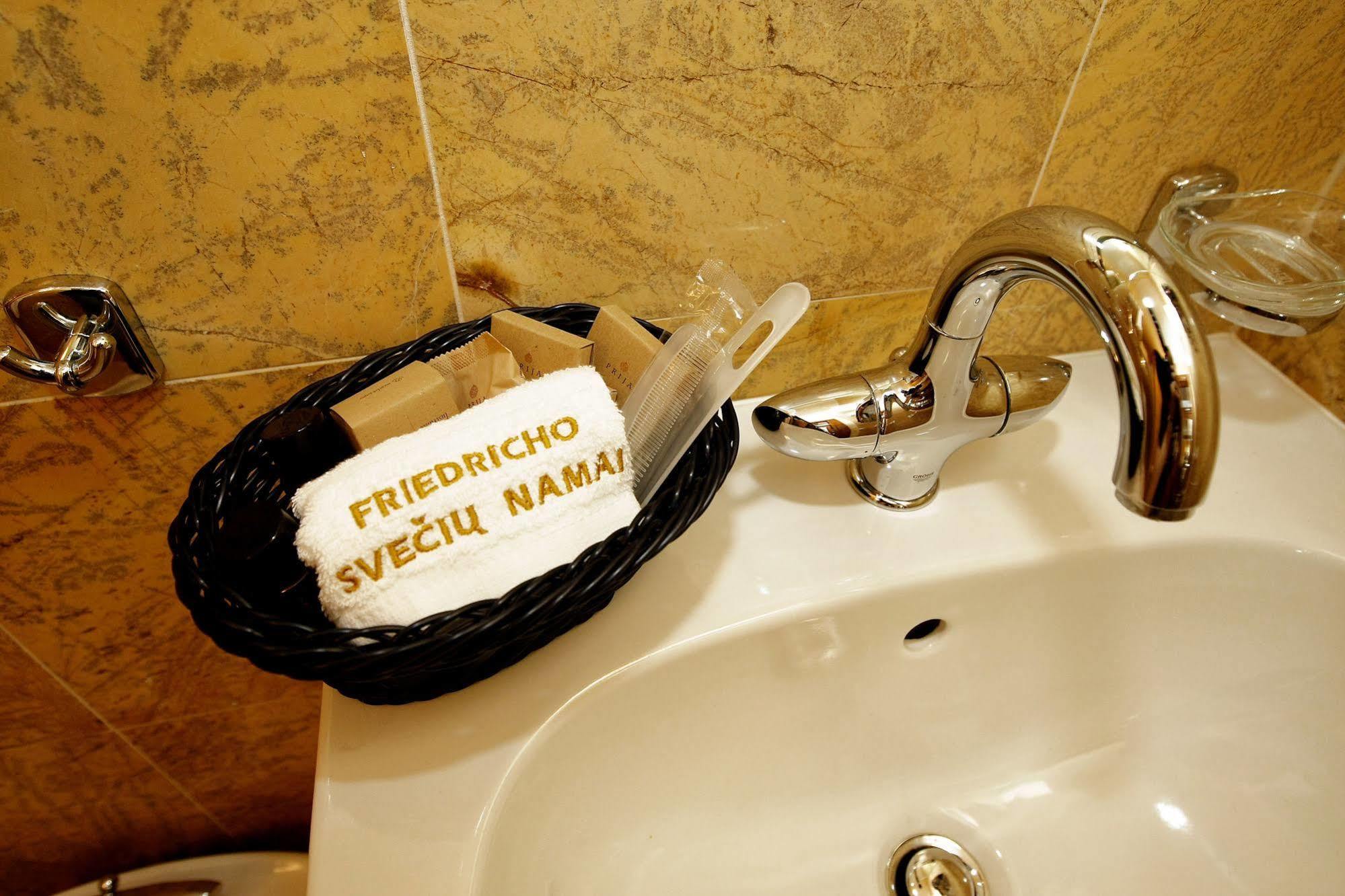 Friedricho Pasazas Hotel ไคลเพดา ภายนอก รูปภาพ
